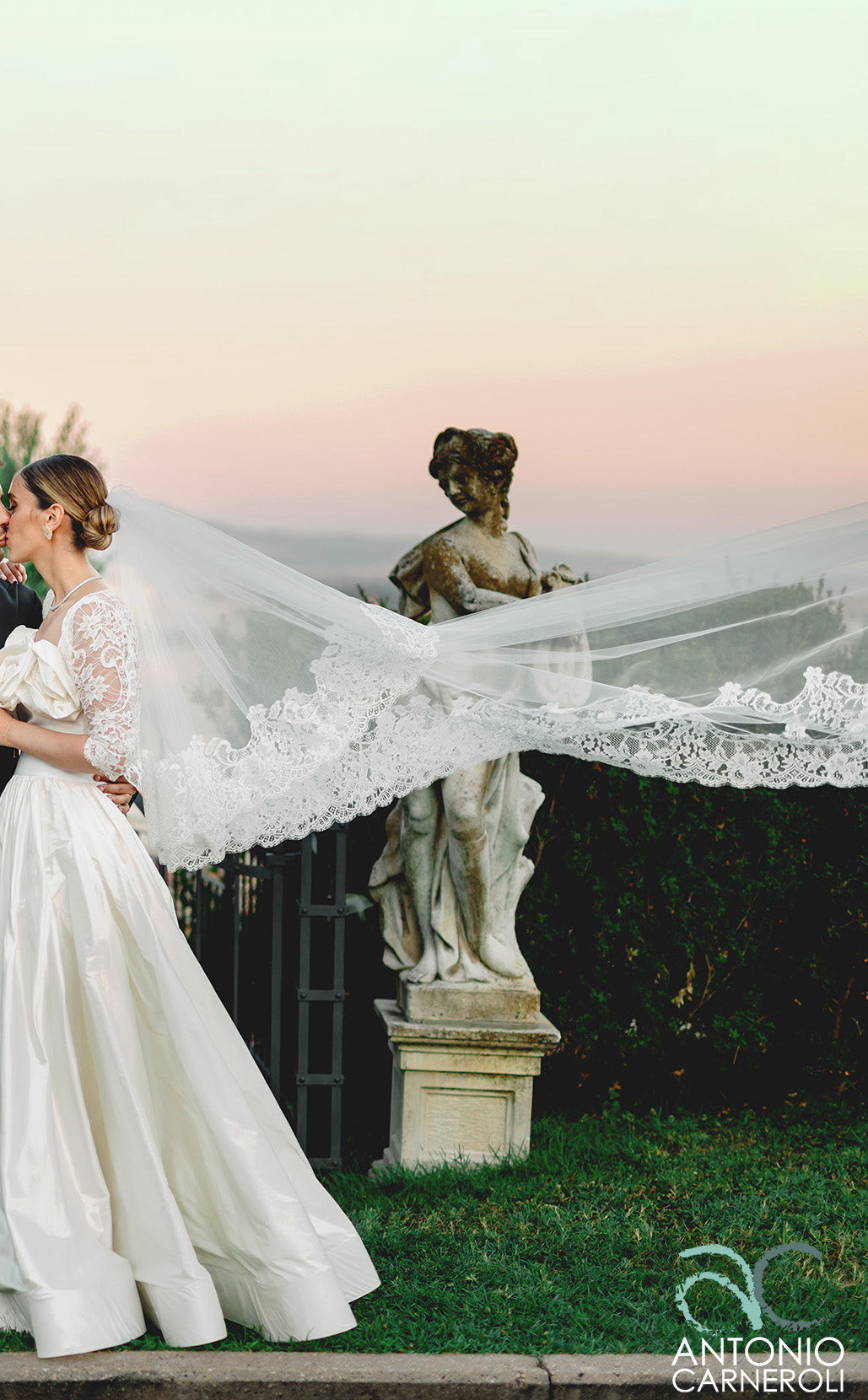 Choosing a bridal veil to match the wedding dress silhouette and hairstyle